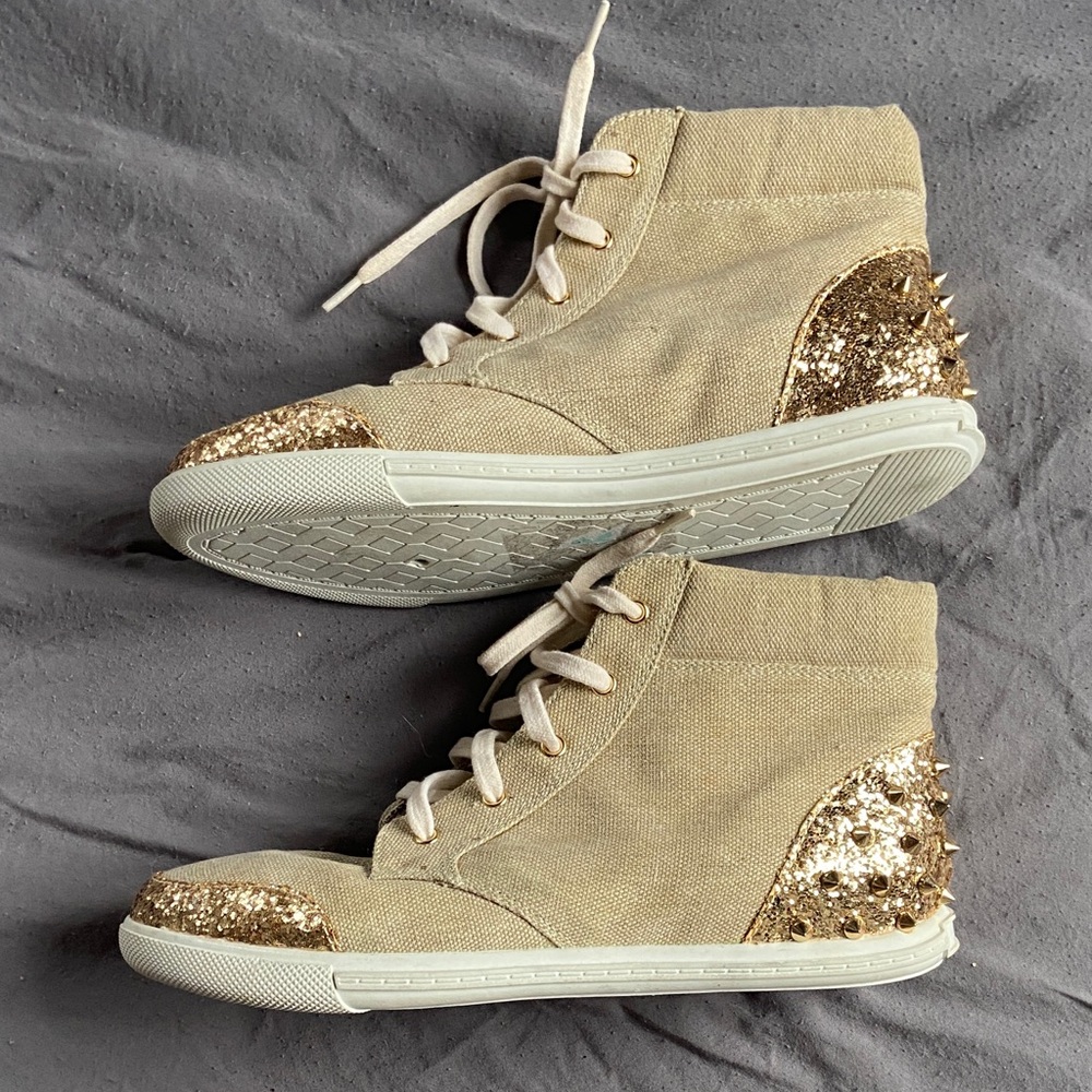 Dirty Laundry Gold Studded High-Top Sneakers Like New